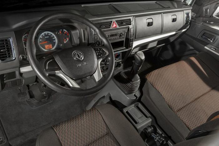Изотермический фургон DongFeng C120N