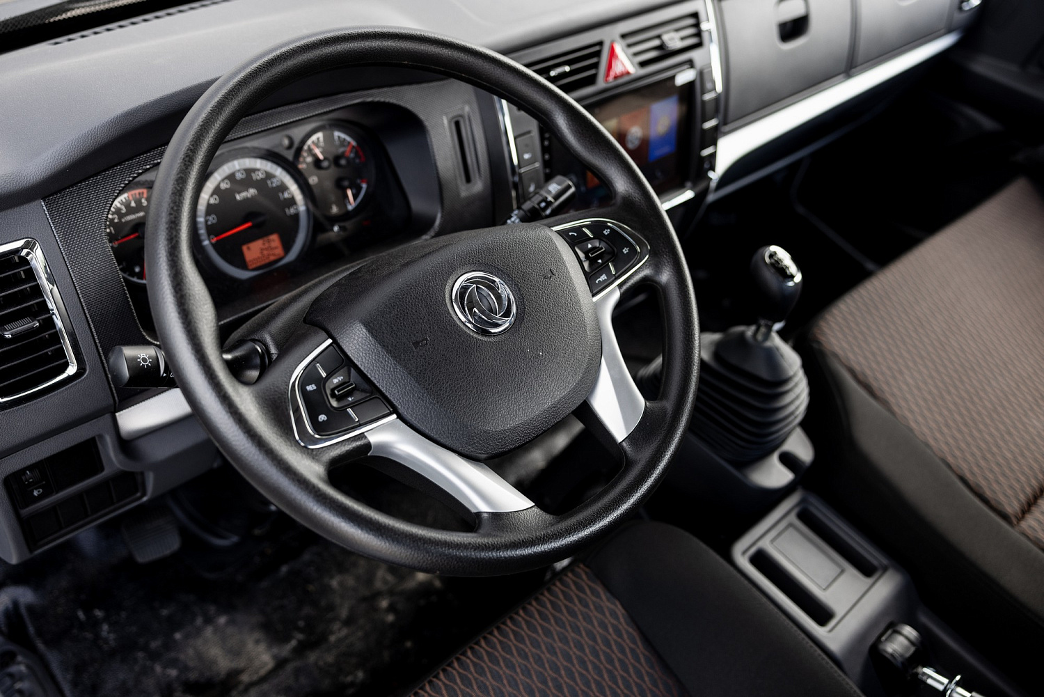 DongFeng Z55